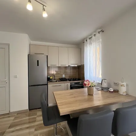 Tania Apartment